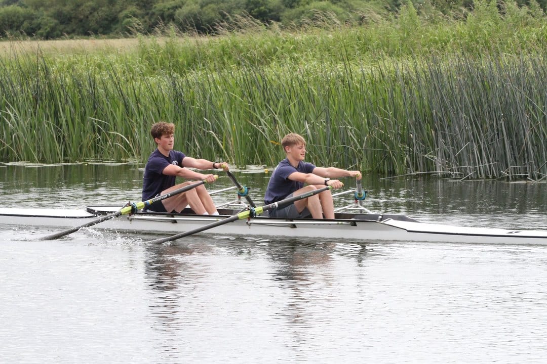 Junior rowers